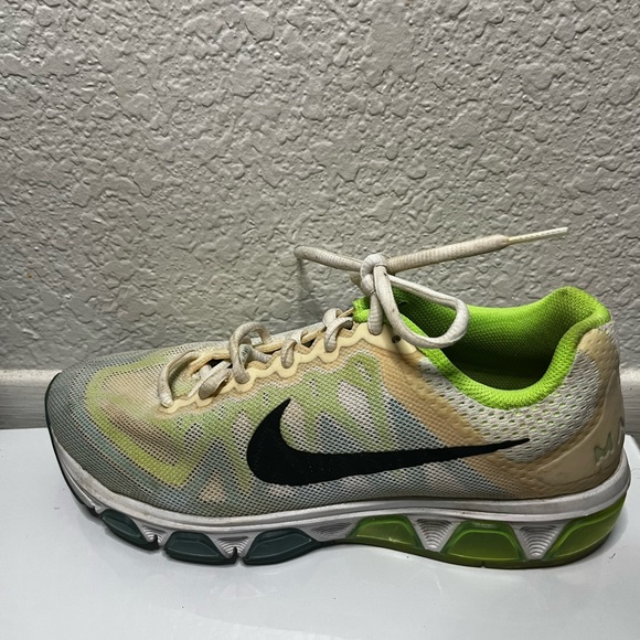 Nike Air Max Tail Wind - Picture 1 of 3